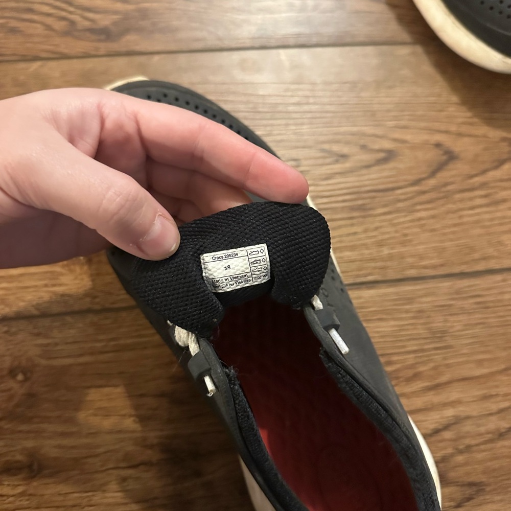 Crocs Sneakers - Picture 2 of 2
